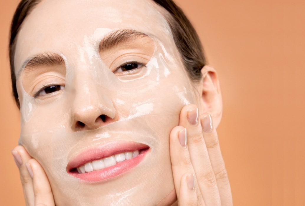 Estimula la regeneración celular y devuelve el frescor a la piel